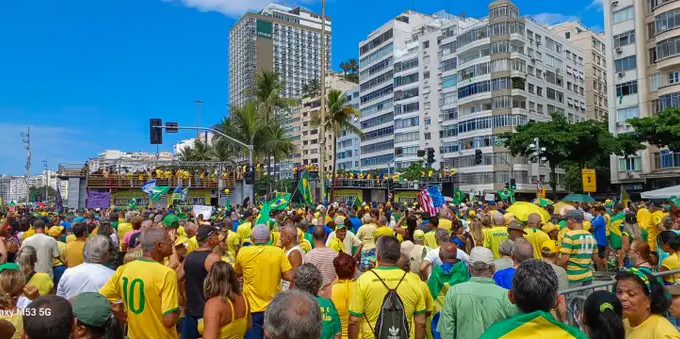 ato com Bolsonaro no Rio de Janeiro