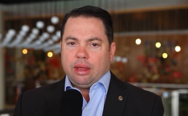 'É inadmissível governo passar pano para invasor de terra'