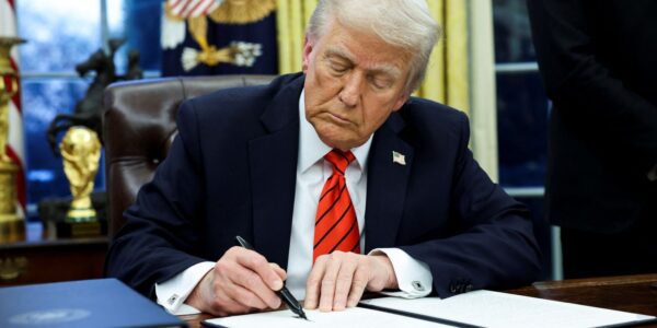 Estados Unidos suspende verba para Organização Mundial do Comércio