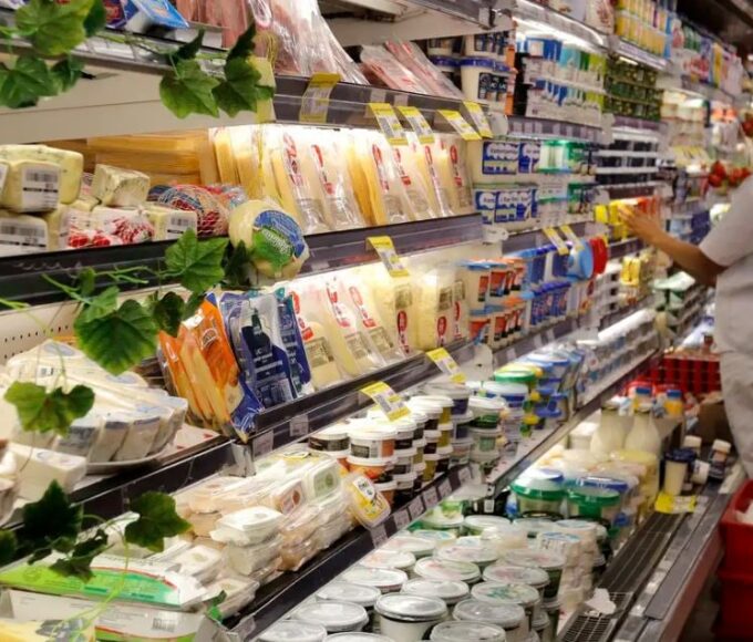 Alimentos puxam a prévia da inflação de abril