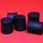 Cana-de-açúcar e negro de fumo podem substituir plástico em mercado bilionário