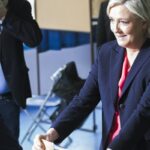 Marine Le Pen é condenada na França e não poderá concorrer às eleições