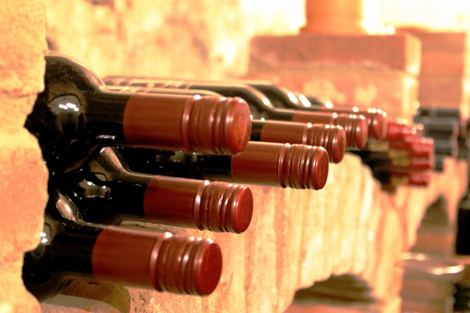 Produção e consumo de vinhos batem mínimas em décadas; entenda os motivos