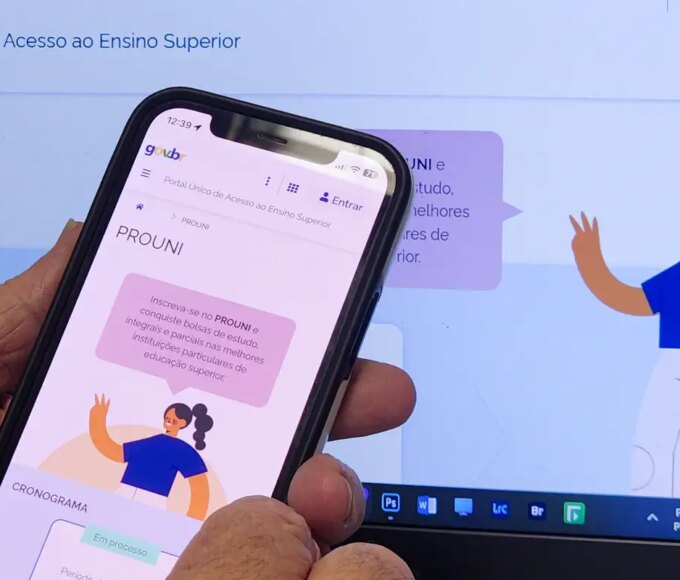 Prouni: convocados da lista de espera devem entregar dados até sexta