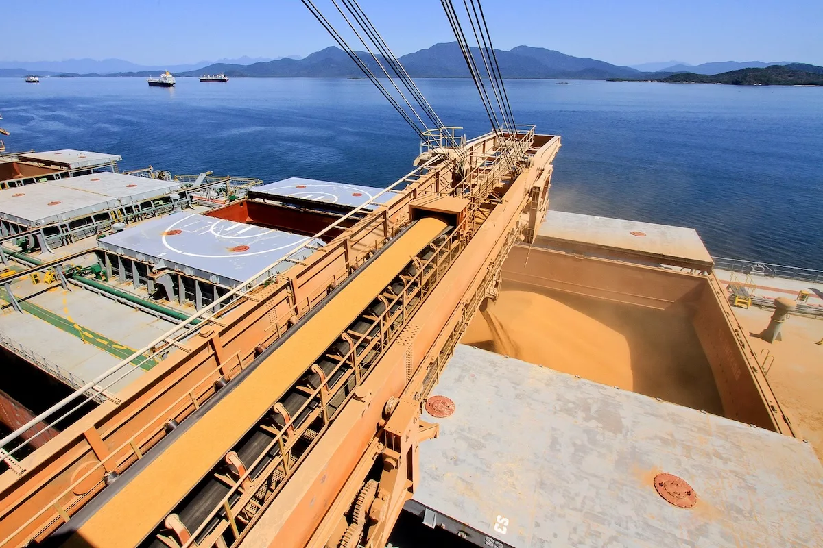 Com ajuda do milho, portos batem recorde de 113 milhões de toneladas movimentadas