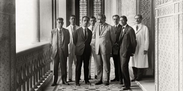 Há 100 anos, Albert Einstein chegava ao Brasil em visita científica