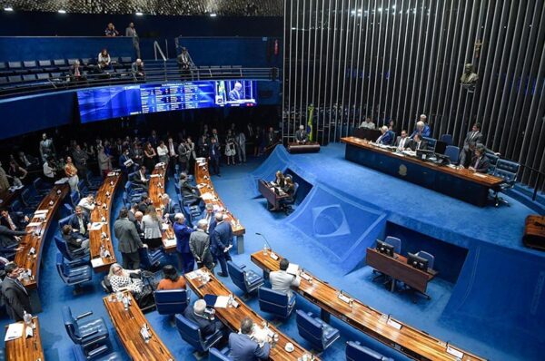Senado vai votar projeto de lei sobre defensivos agrícolas