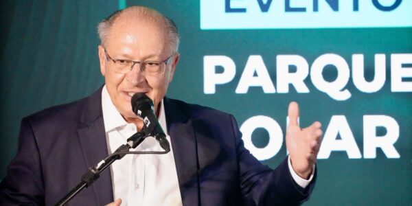 Alckmin: Nova tarifa dos EUA vai encarecer o aço e alumínio no mundo