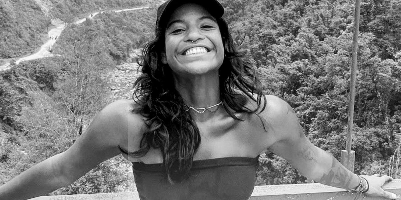 Autópsia diz que brasileira na Indonésia morreu por hemorragia interna