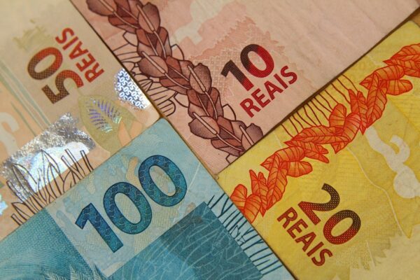 Governo publica decreto com contenção de R$ 31,3 bi; PAC e emendas são mais afetados