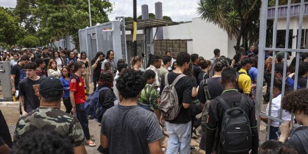 Mais de 5,3 milhões de pessoas já se inscreveram no Enem deste ano