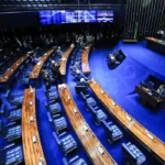 Senado segue Câmara e também derruba decreto do IOF