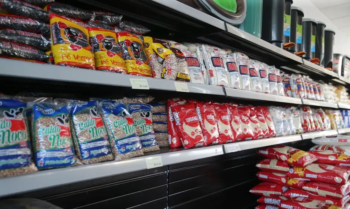 Tributar LCAs dificultará financiamento e elevará preço dos alimentos, diz advogado