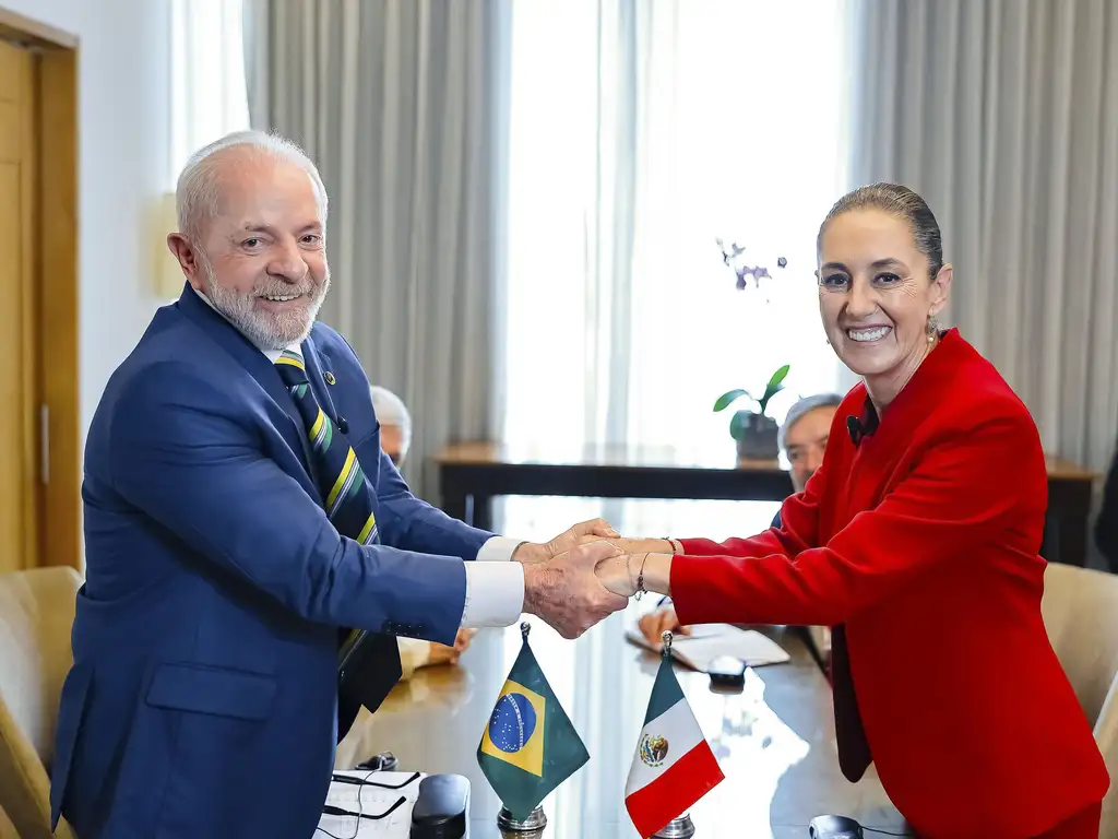 Lula e a presidente do México, Claudia Sheinbaum / Agência Brasil
