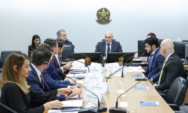 Audiência no STF termina sem acordo sobre IOF