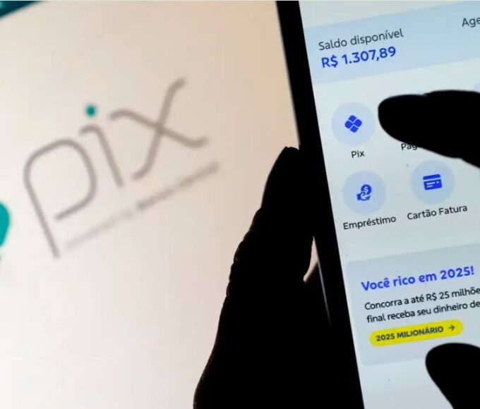 Em resposta ao EUA, Febraban diz que Pix favorece competição