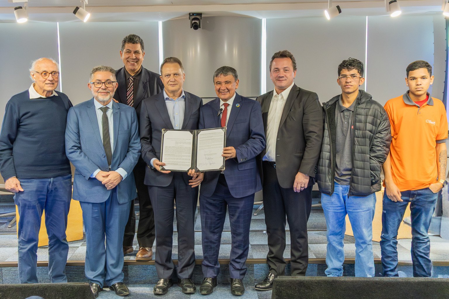 JBS firma convênio com o governo para ofertar emprego a beneficiários do Bolsa Família