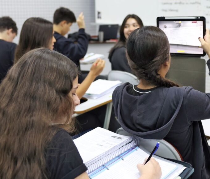 Prazo para cadastrar beneficiários em cursinhos populares termina hoje