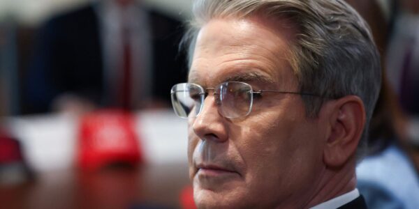 Cancelada reunião entre Haddad e secretário do Tesouro dos EUA