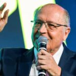 Plano de contingência ao tarifaço deve sair até terça, diz Alckmin