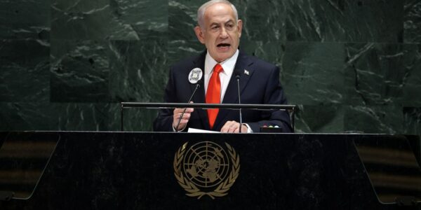 Netanyahu discursa na ONU para plenário esvaziado e sob vaias