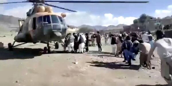 Talibã corta serviços de internet e telefonia no Afeganistão