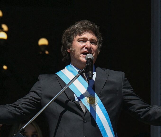Na Argentina, partido de Javier Milei conquista vitória surpreendente
