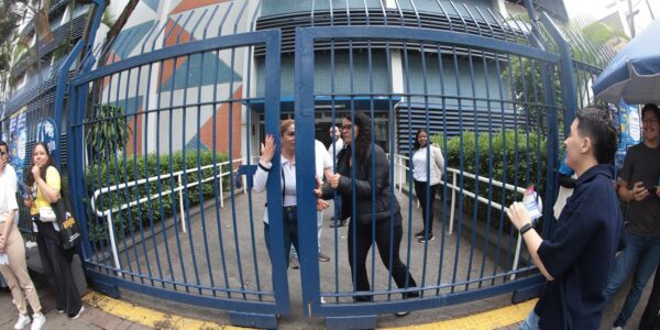 Enem 2025: portões são fechados em todo o Brasil