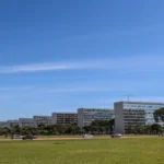 Governo reduz para R$ 7,7 bi congelamento de despesas no Orçamento de 2025