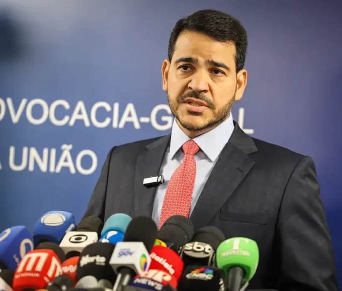 Jorge Messias é indicado para vaga de Barroso