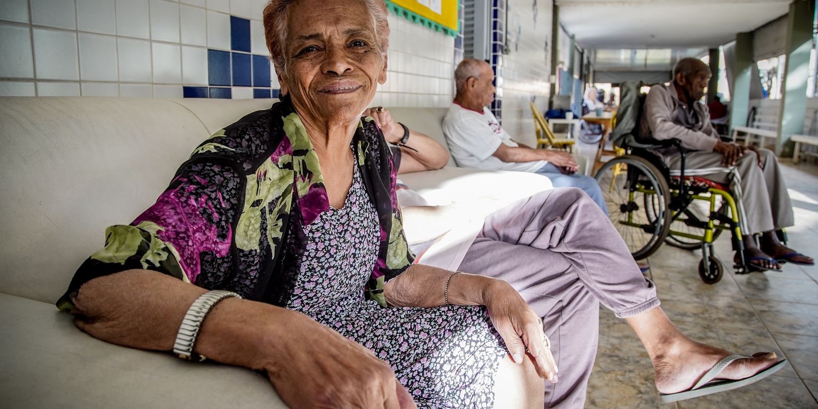 Tema da redação do Enem ajuda a debater etarismo, dizem professores