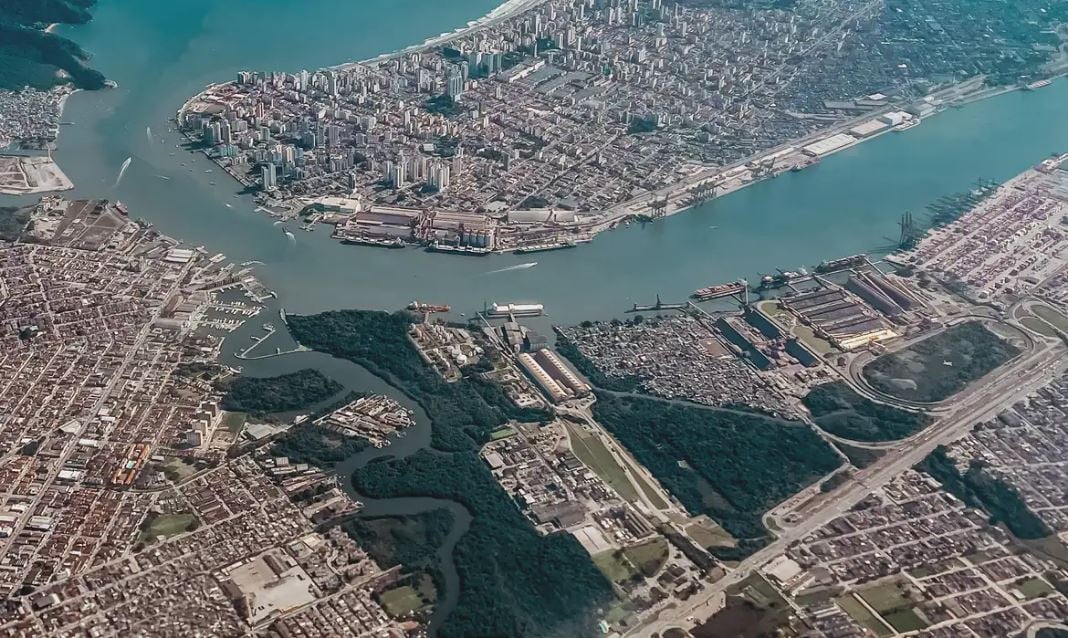 modelo do edital de novo terminal vira disputa técnica no TCU