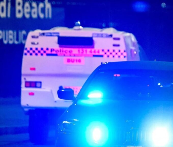 Ataque em praia da Austrália deixa doze mortos e dezenas de feridos