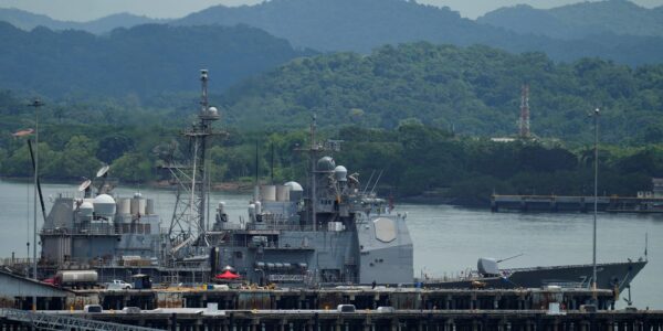 Cresce tensão com interceptação de três navios venezuelanos pelos EUA