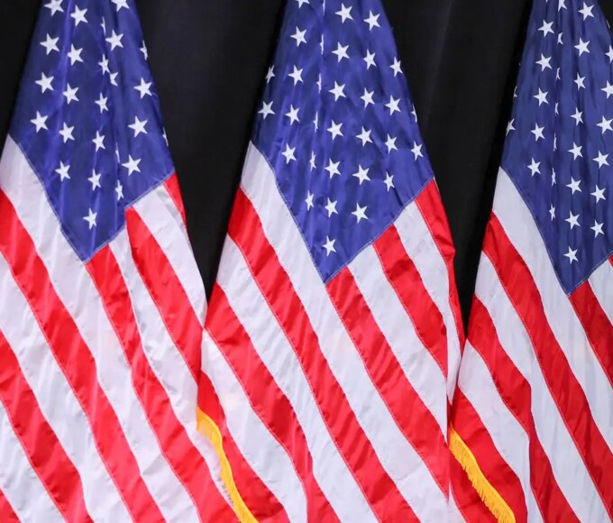 EUA suspendem pedidos de imigração de cidadãos de 19 países