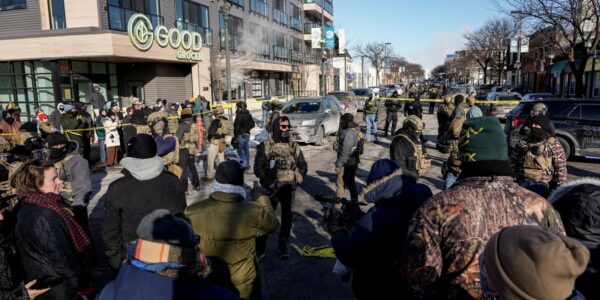 Agentes do serviço de imigração dos EUA recebem novas orientações