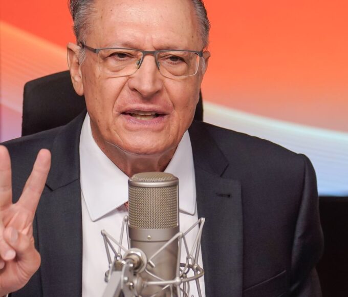 Alckmin e vice-presidente chinês conversam sobre restrições à carne