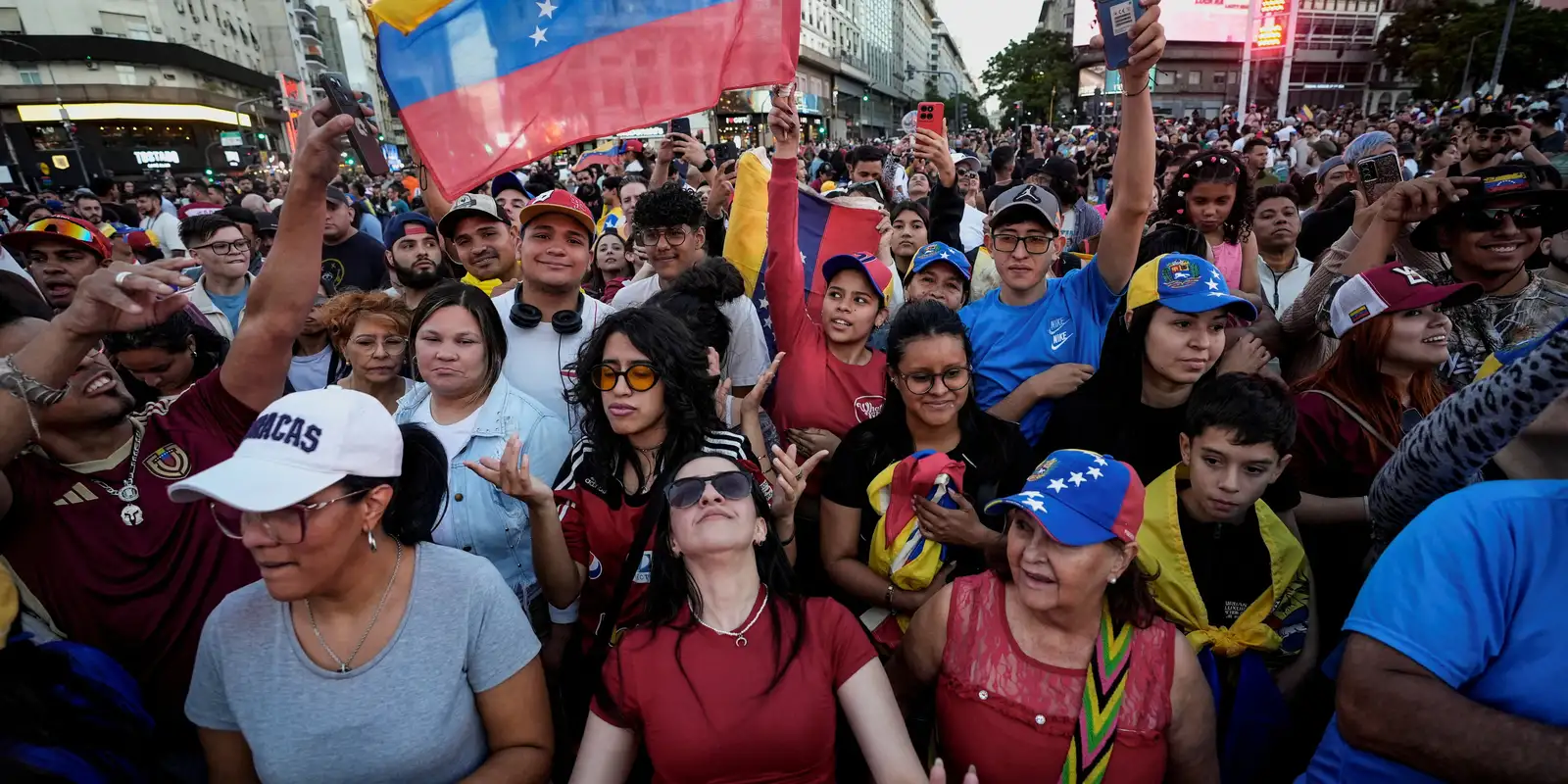 Colômbia reforça segurança na fronteira com a Venezuela