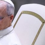 Papa critica uso militar e pede ás nações respeito ao povo venezuelano