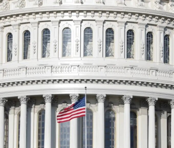 Senado dos EUA aprova medida para barrar ações de Trump na Venezuela