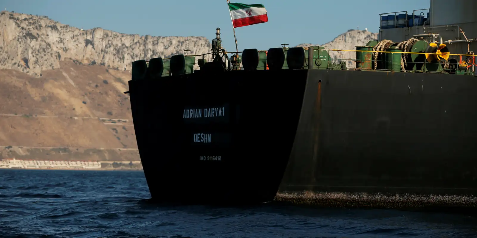 Ações dos EUA elevam tensão internacional e impactam preço do petróleo