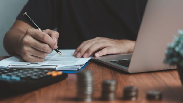 Excesso de recuperações judiciais no agro faz crédito ficar mais caro, alerta executivo de banco