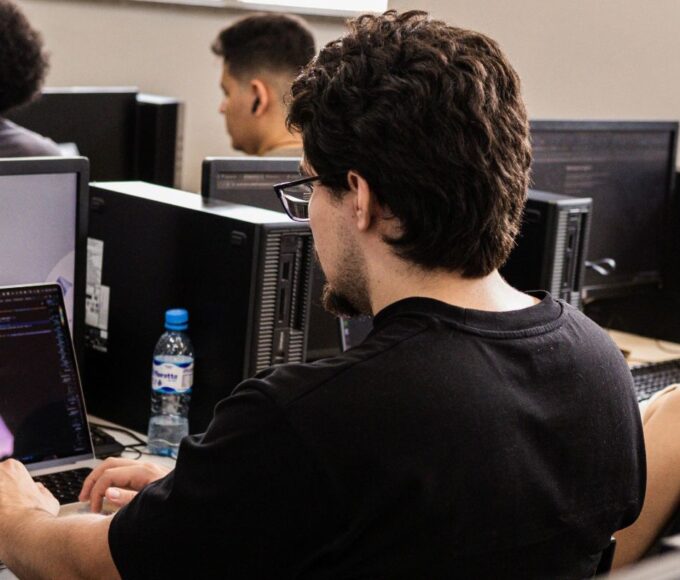 Hackers do Bem abre 25 mil vagas para formação em cibersegurança