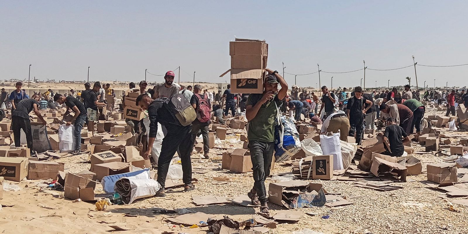 Israel reabre fronteira entre a Faixa de Gaza e o Egito