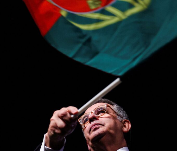 Socialista António José Seguro é eleito presidente de Portugal
