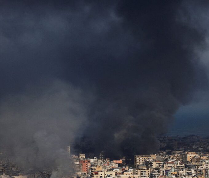 Líder iraniano afirma que país defenderá dignidade e autoridade