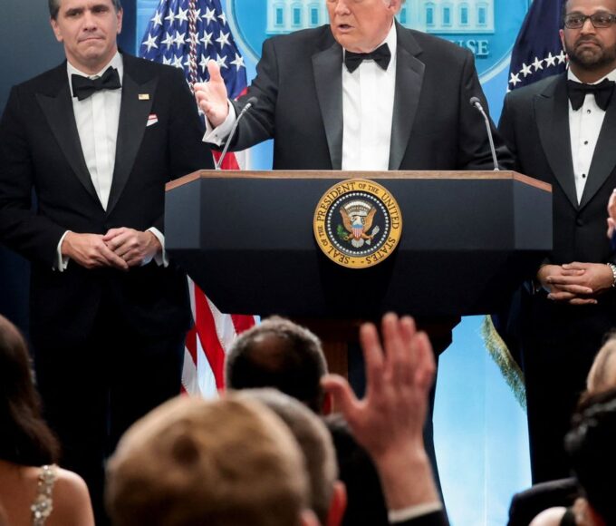 Homem atira durante jantar de Trump com correspondentes em Washington