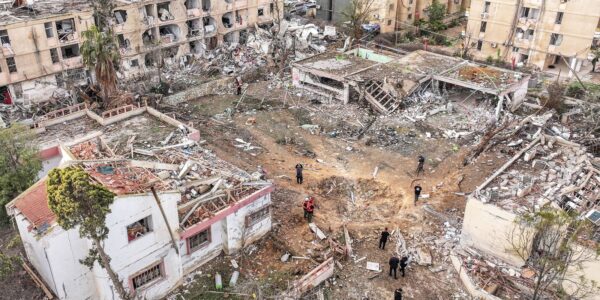 Irã e EUA rejeitam proposta de cessar-fogo feita pelo Paquistão