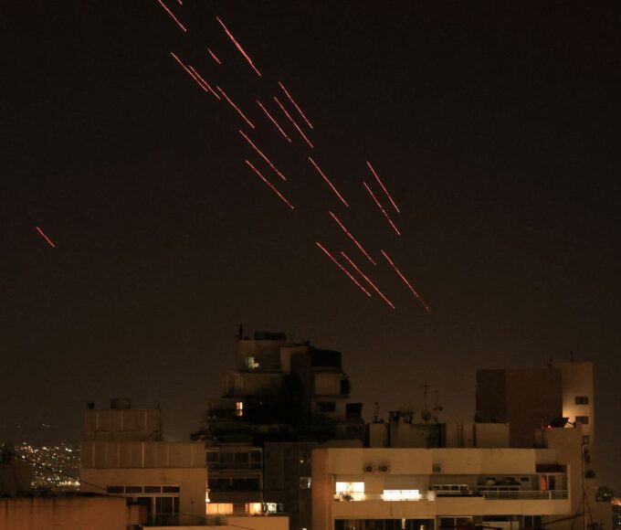 Israel e Líbano anunciaram um cessar-fogo de dez dias