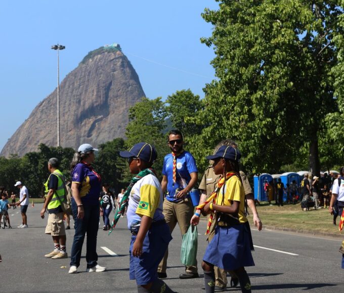 Movimento escoteiro reúne mais de 4 mil pessoas em evento no Rio